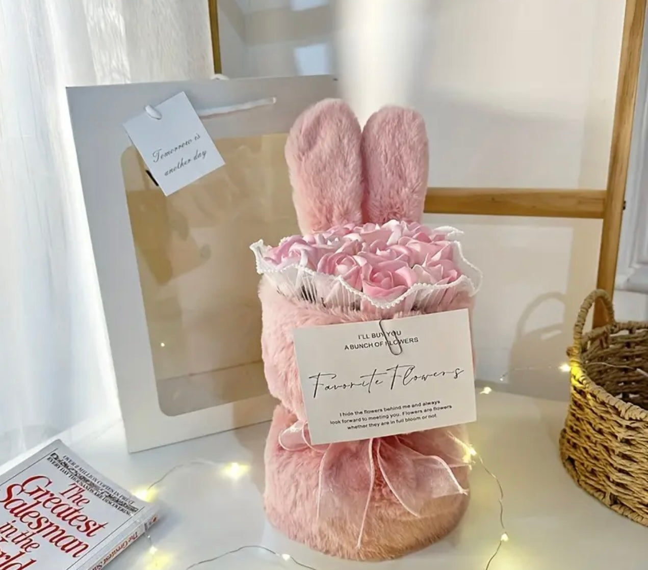 Flower arrangements in a unique, themed