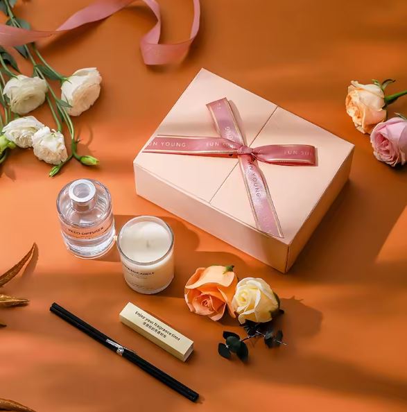Luxury Gift Box Set Roses, Scented Candle and Diffuser Set