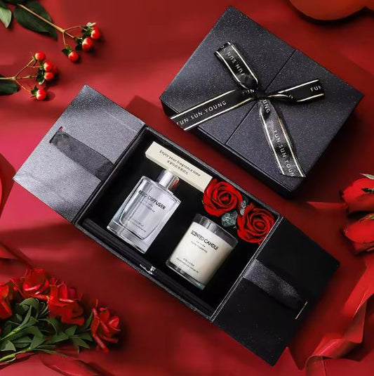 Luxury Gift Box Set Roses, Scented Candle and Diffuser Set